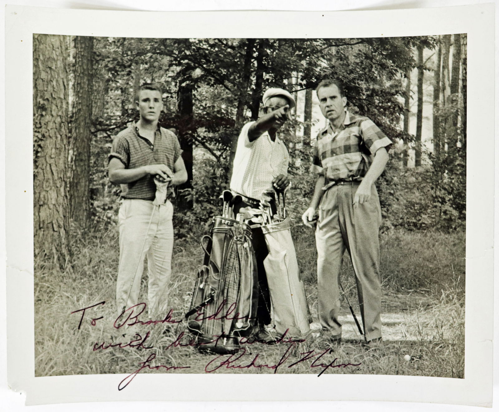 RICHARD NIXON AUTOGRAPHED GOLF PHOTOGRAPH (1 of 3)