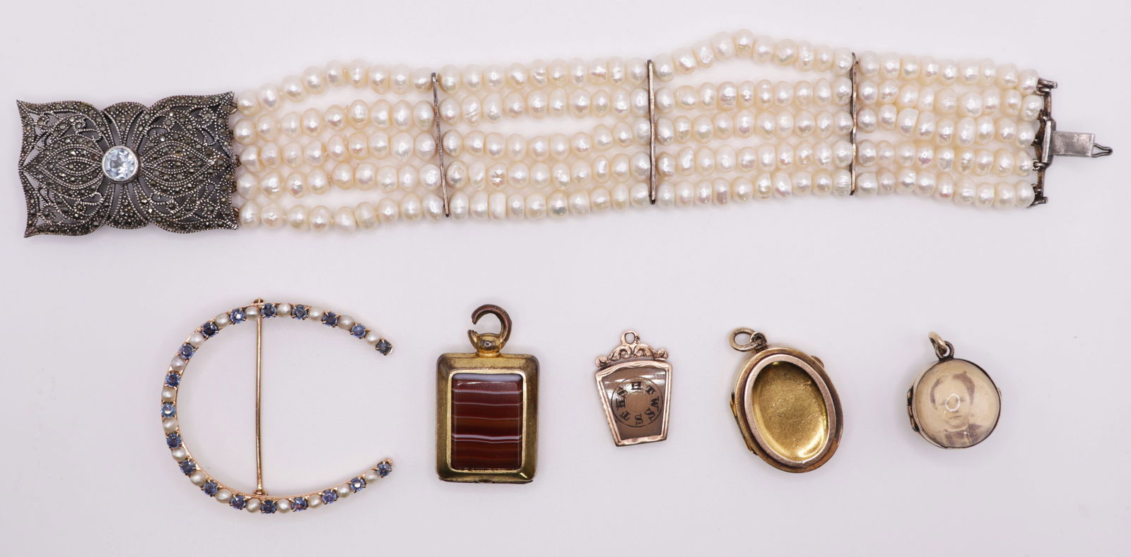 (6) PIECES OF VINTAGE JEWELRY (1 of 6)