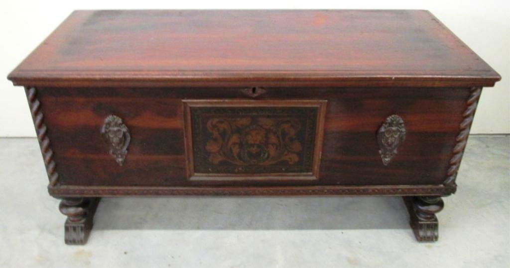 ROOS CHEST CEDAR CHEST