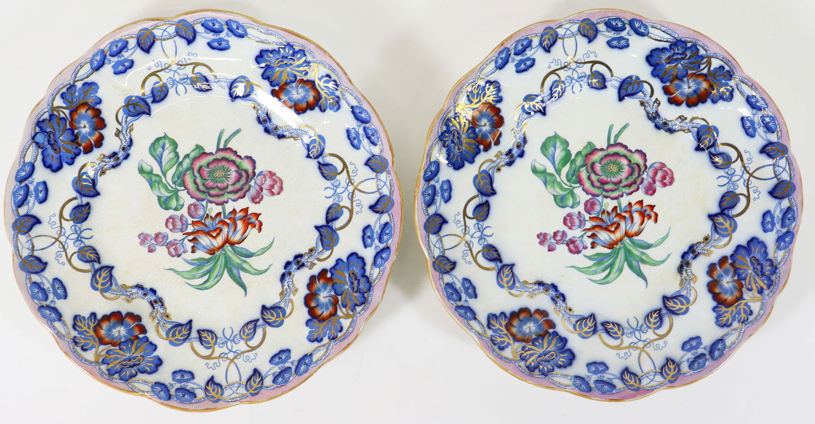 (2) 18th /19TH C ENGLISH DELFTWARE POLYCHROME SCALLOPED EDGE PLATES (1 of 2)