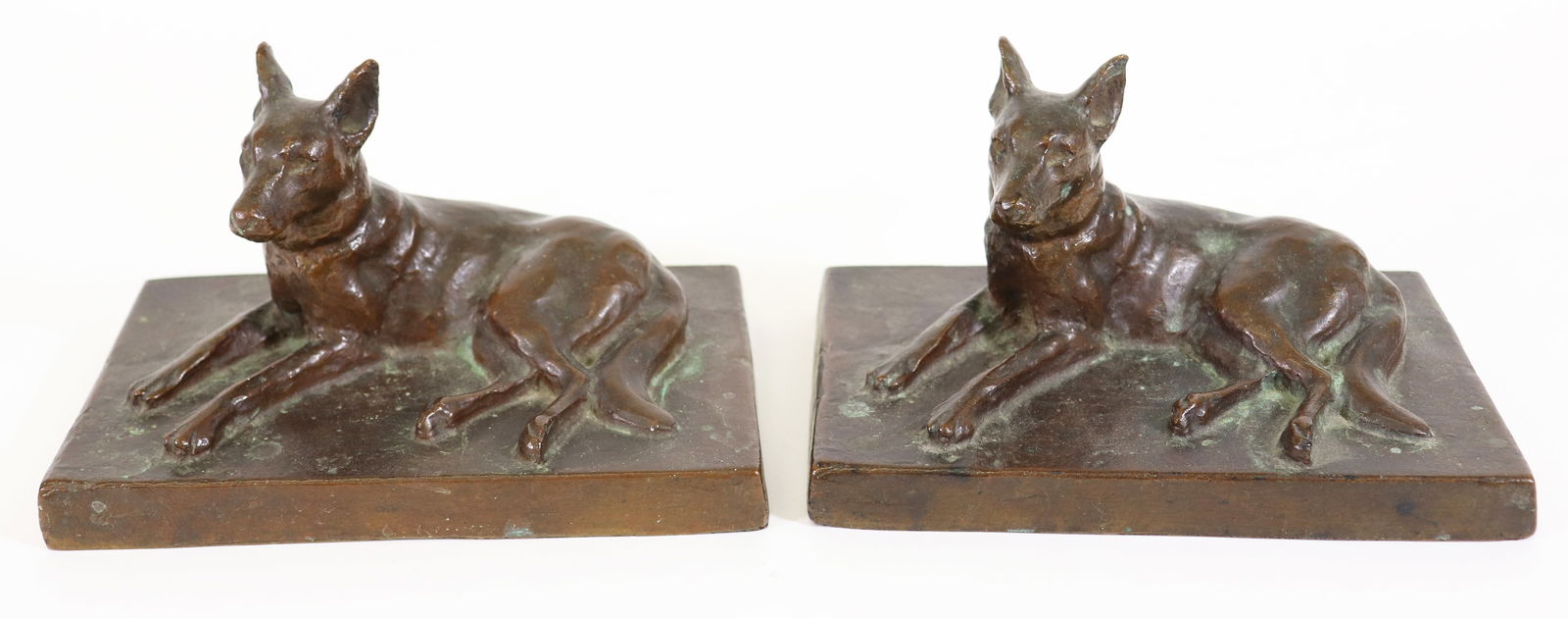 (2) 1930'S BRONZE GERMAN SHEPHERD DOG SCULPTURE BOOK ENDS (1 of 5)