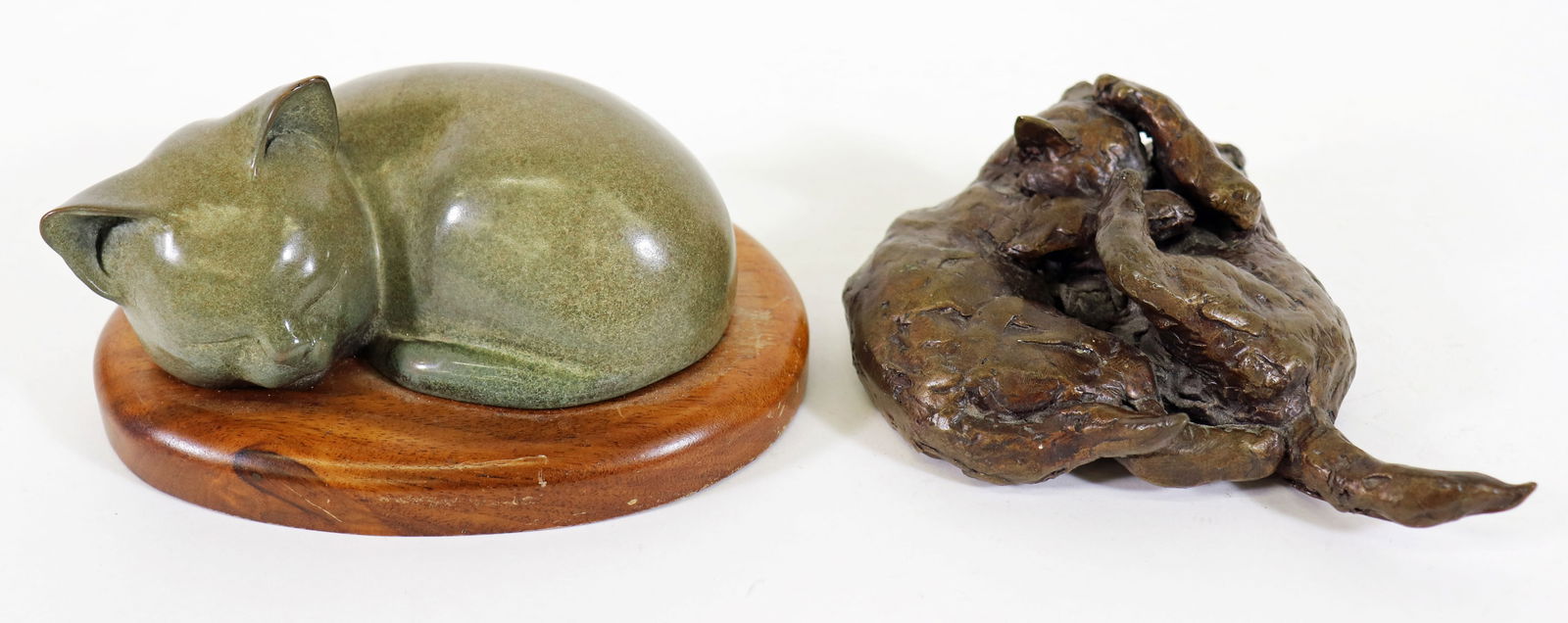 (2) BRONZE CAT SCULPTURES (1 of 5)