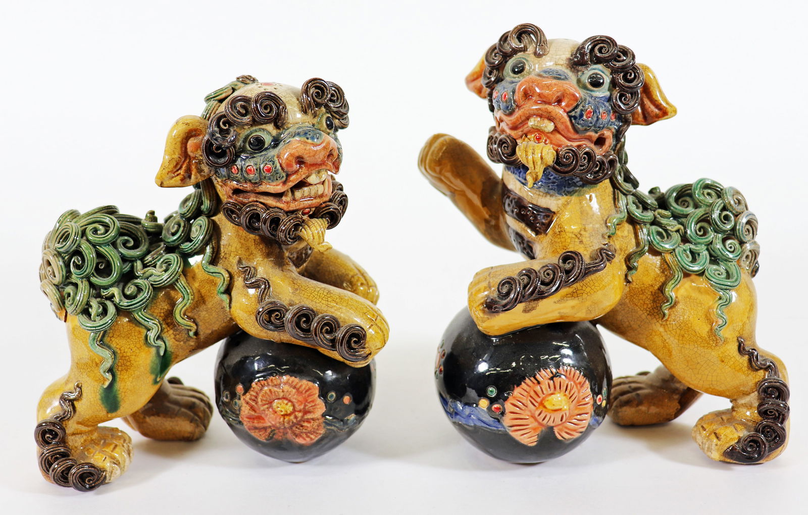 ANTIQUE SANCAI CHINESE CERAMIC FOO DOGS (1 of 5)