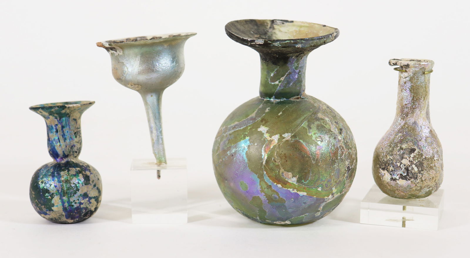 (4) ANCIENT ROMAN SPRINKLE FLASK GLASS OBJECTS (1 of 3)
