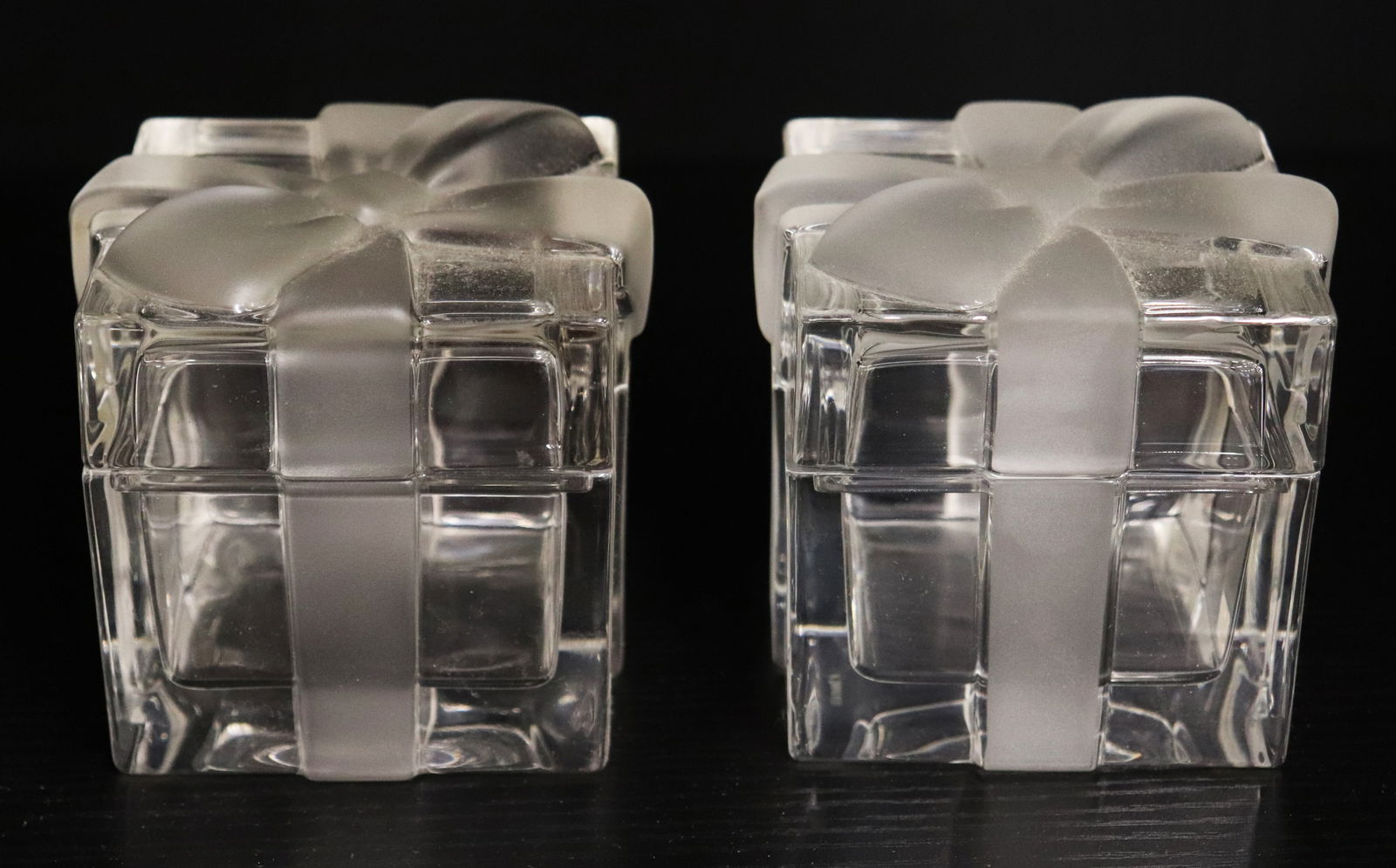 (2) TIFFANY & CO. CRYSTAL GIFT TRINKET BOXES (1 of 2)