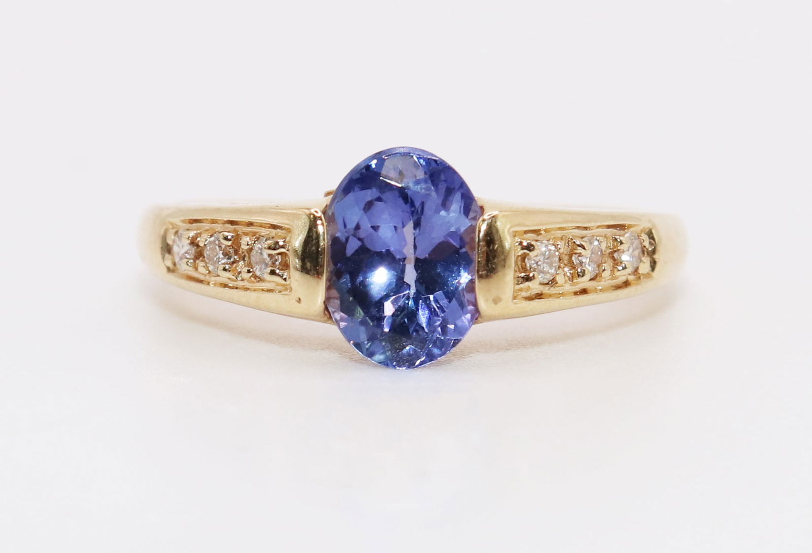 14K TANZANITE & DIAMOND RING (1 of 4)