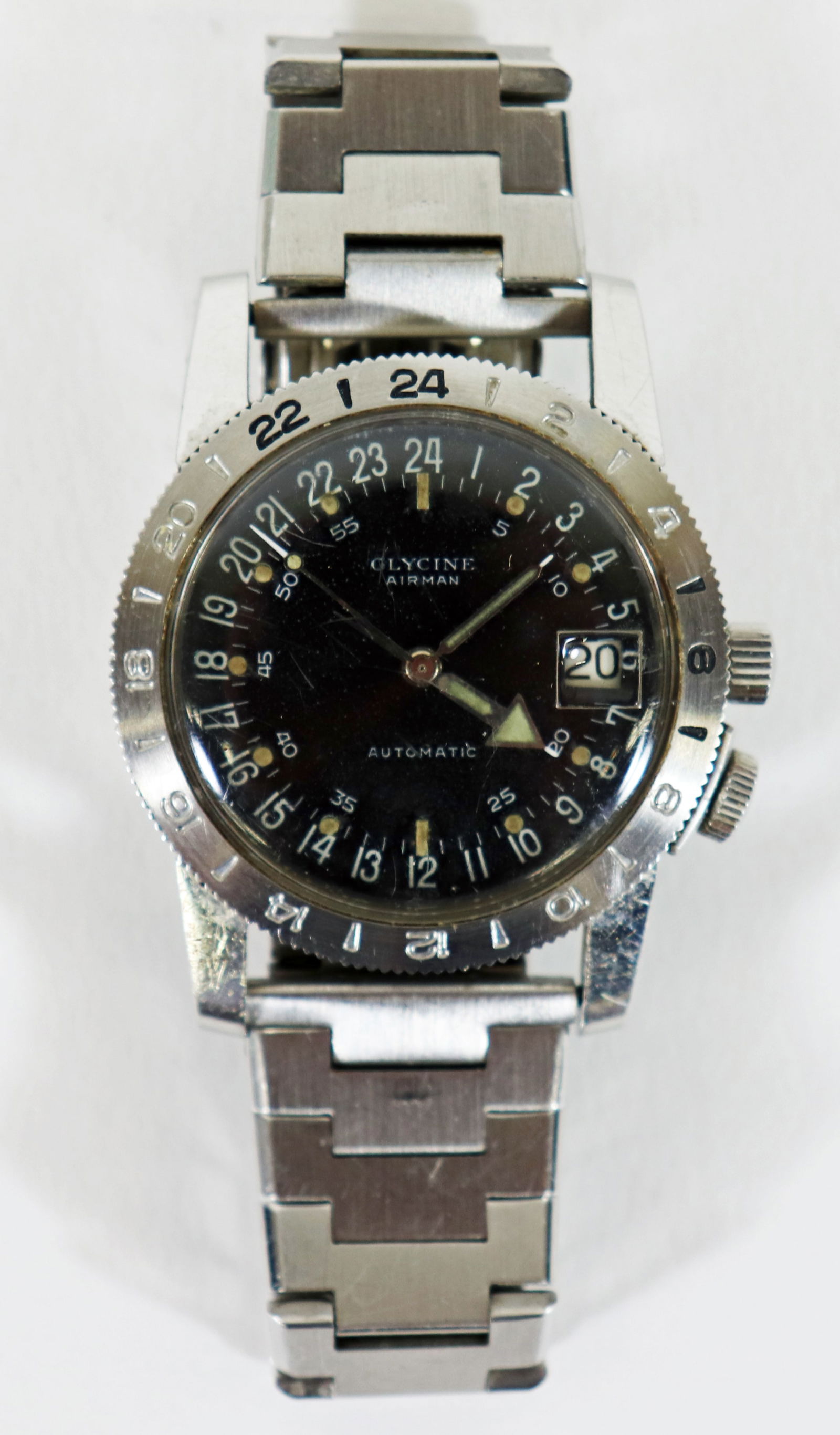 VINTAGE GLYCINE AIRMAN WRISTWATCH (1 of 4)