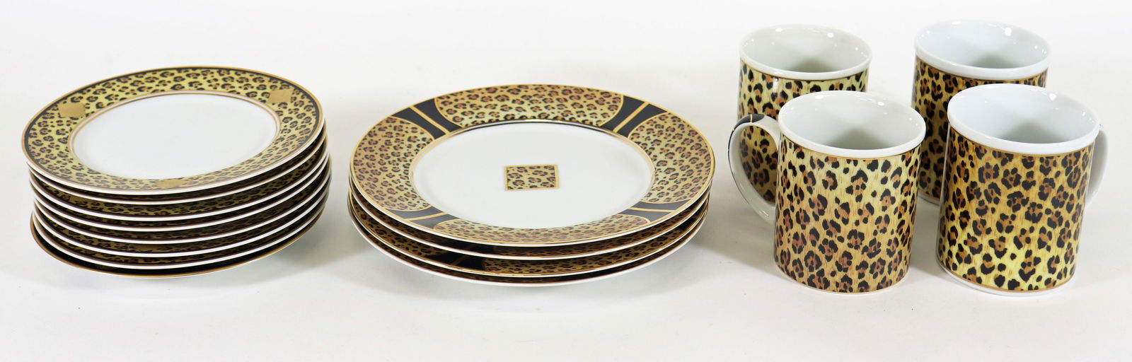 LYNN CHASE "AMAZONIAN JAGUAR" CHINA SET (1 of 3)