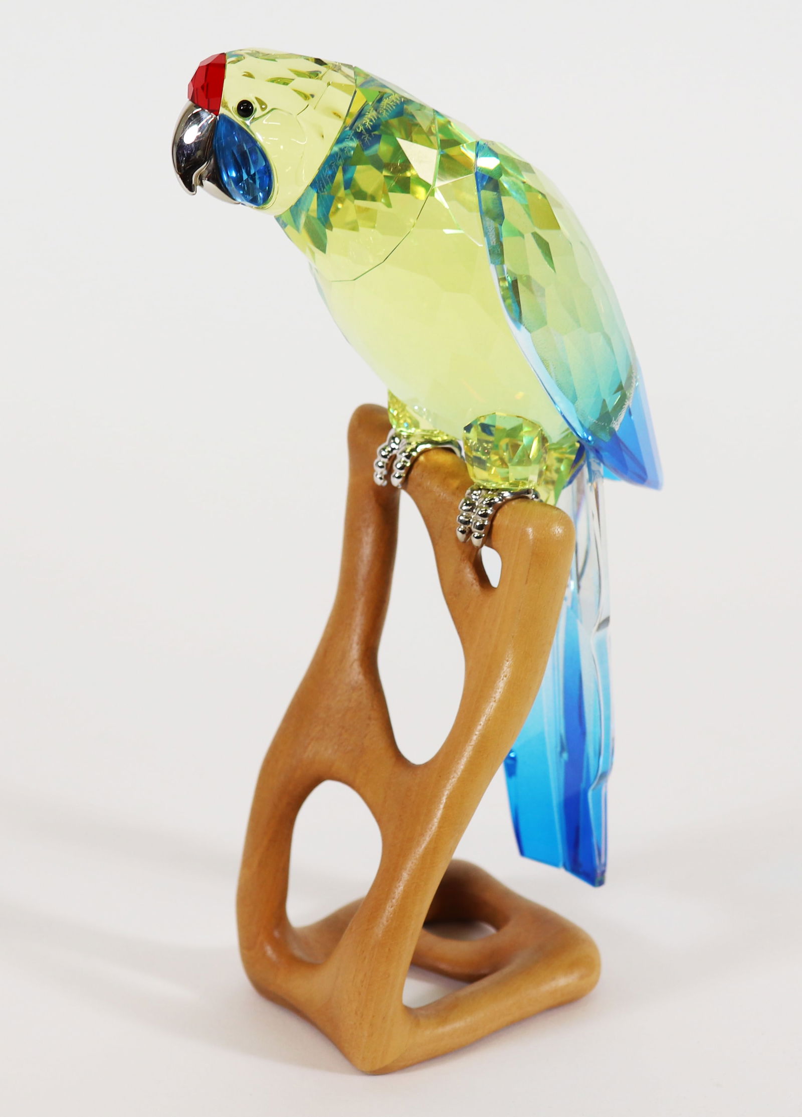 Swarovski Crystal Dindori Sapphire Blue Paradise Flower