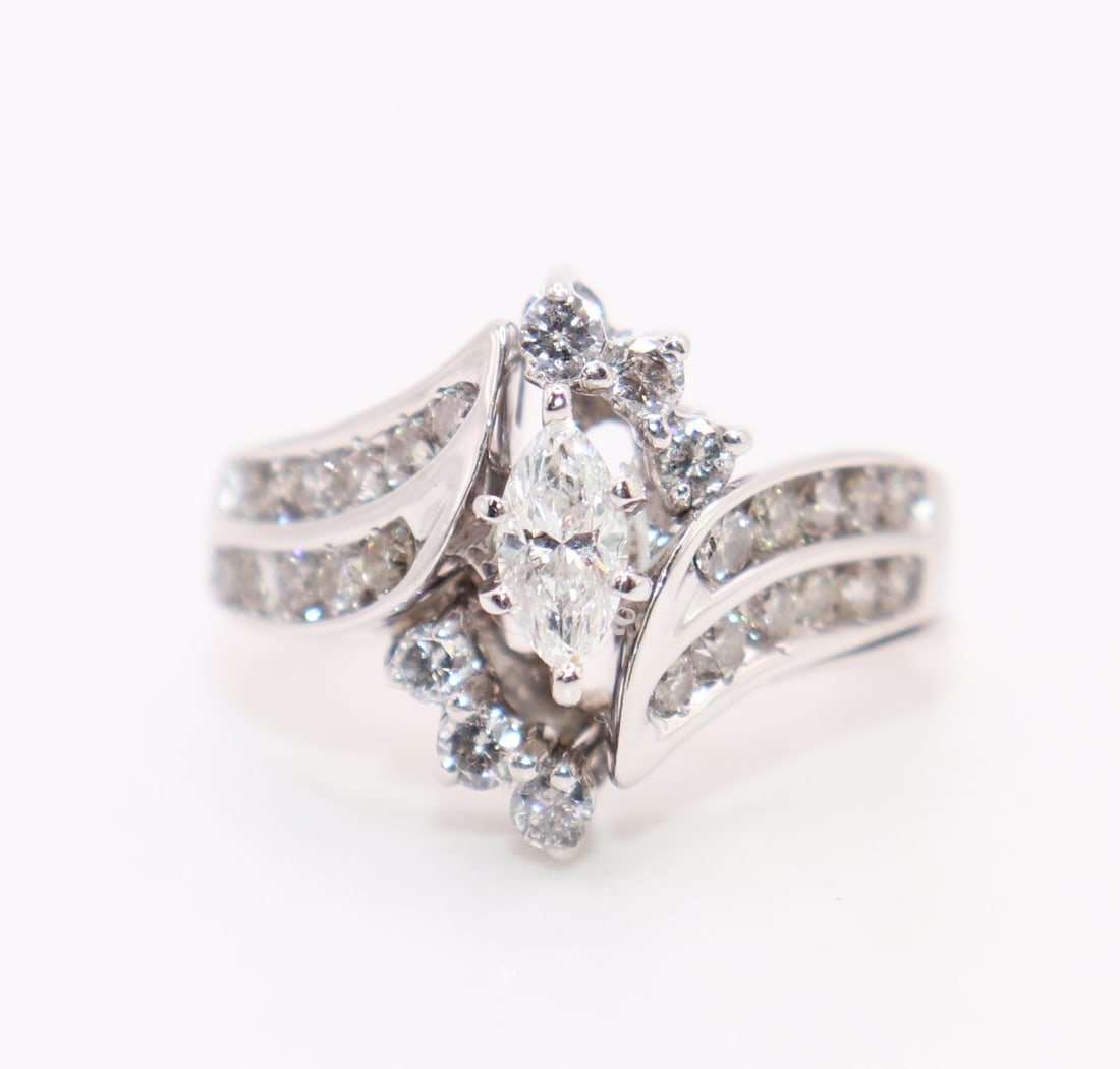 14K WHITE GOLD 1.5 CTW DIAMOND ENGAGEMENT RING (1 of 4)
