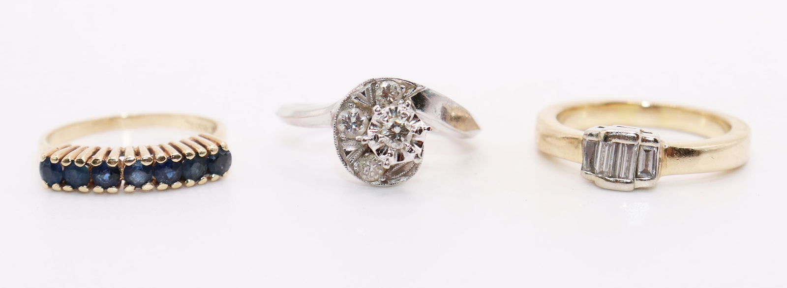 (3) 14K GOLD DIAMOND & SAPPHIRE RINGS (1 of 2)