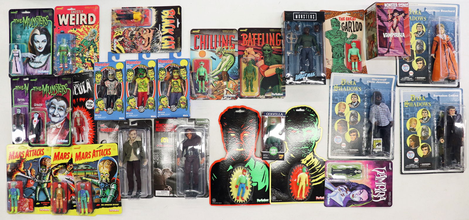 VINTAGE MONSTER HORROR FIGURINES, DARK SHADOWS (1 of 3)