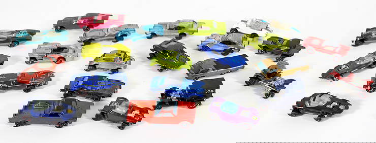 VINTAGE HOT WHEELS CARS - 1960'S REDLINE & MORE (1 of 5)