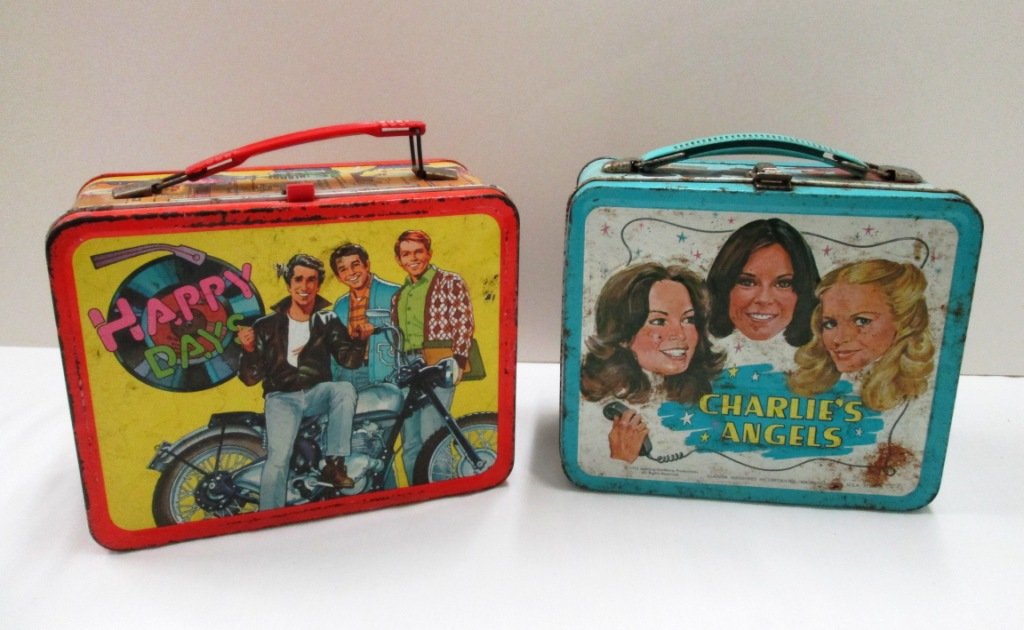 VINTAGE 1970'S LUNCH BOXES: Charlie's Angels and Happy Days. Made by Aladdin and Thermos.