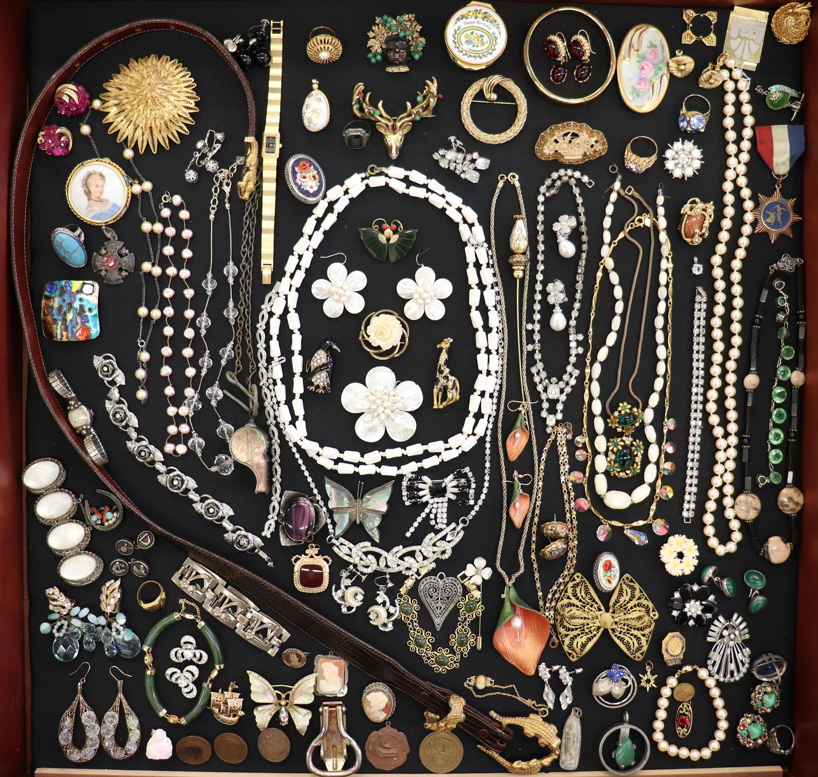 VINTAGE & ANTIQUE JEWELRY COLLECTION: Includes an Alexander's Belts & Buckles sterling crocodile lizard belt, Maracella pearls, Sarah Coventry, M & S, branch coral, a coral Buddha, Coro, Cameo, a Fencing Medal, rhinestones, Kramer of NY,