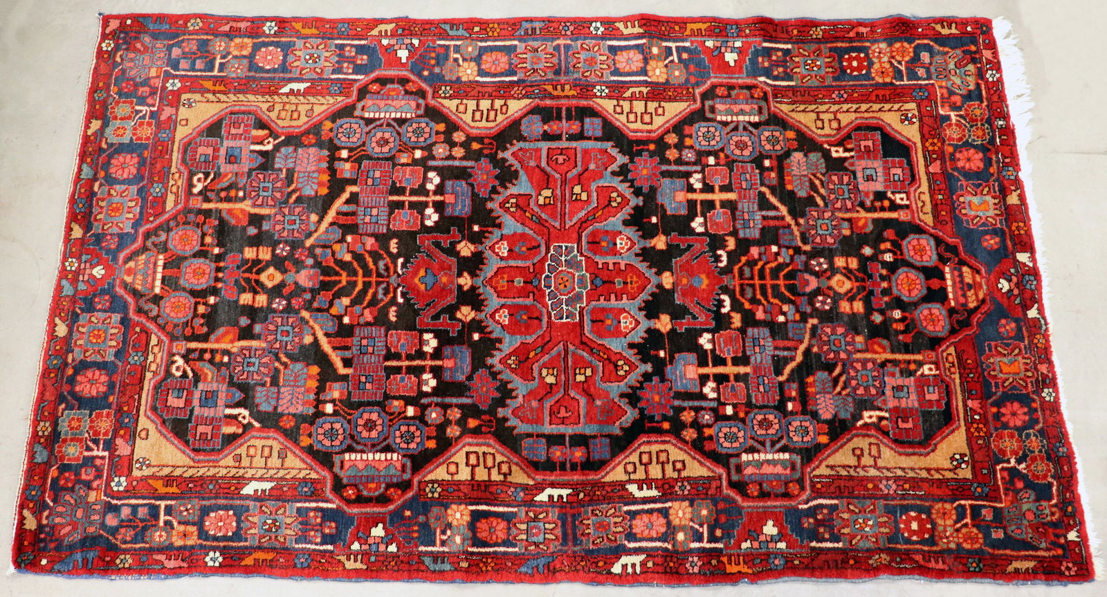 8'3" x 5" PERSIAN HANDMADE WOOL RUG (1 of 4)