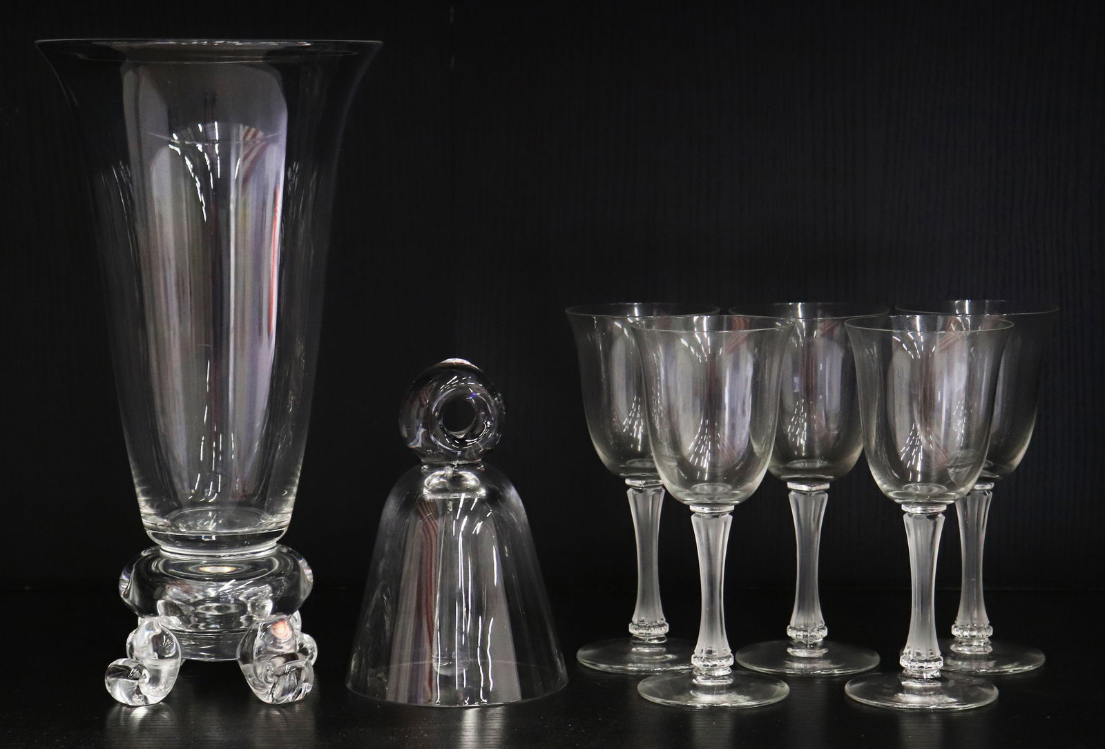 STEUBEN LALIQUE & DAUM GLASSWARE COLLECTION (1 of 1)