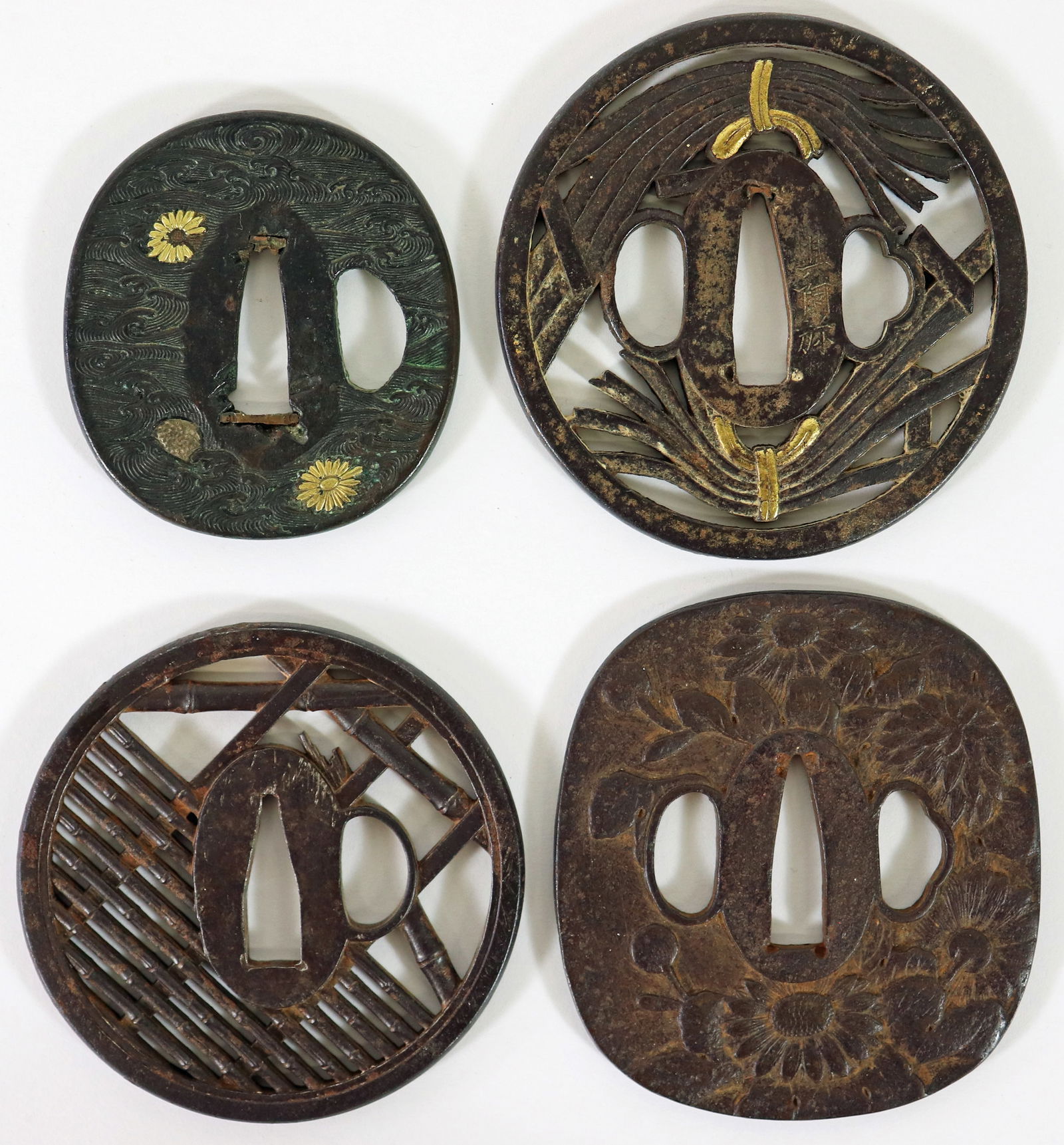(4) JAPANESE BAMBOO & FLORAL TSUBA SWORD GUARDS (1 of 3)