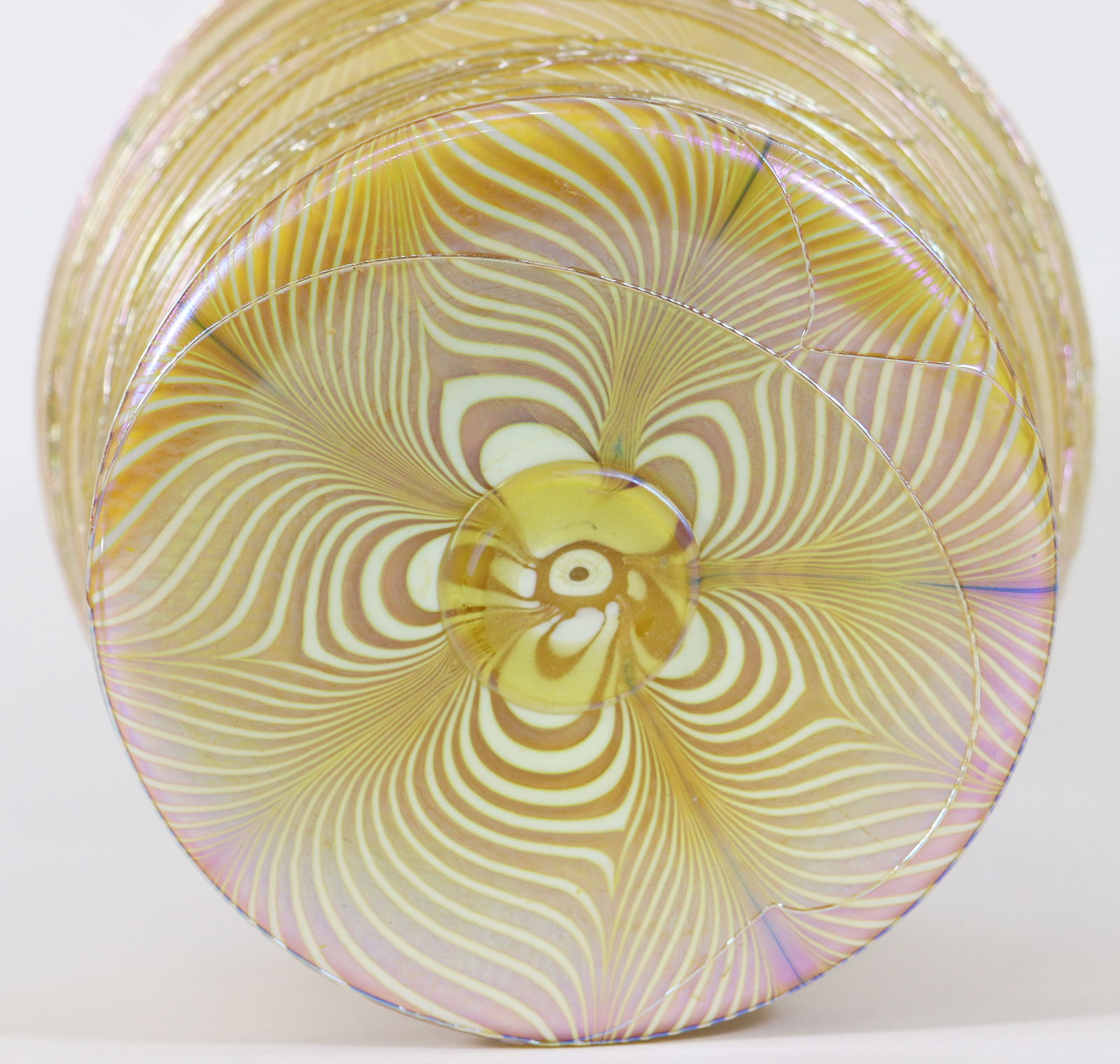 DURAND THREADED PULLED FEATHER VASE - 4