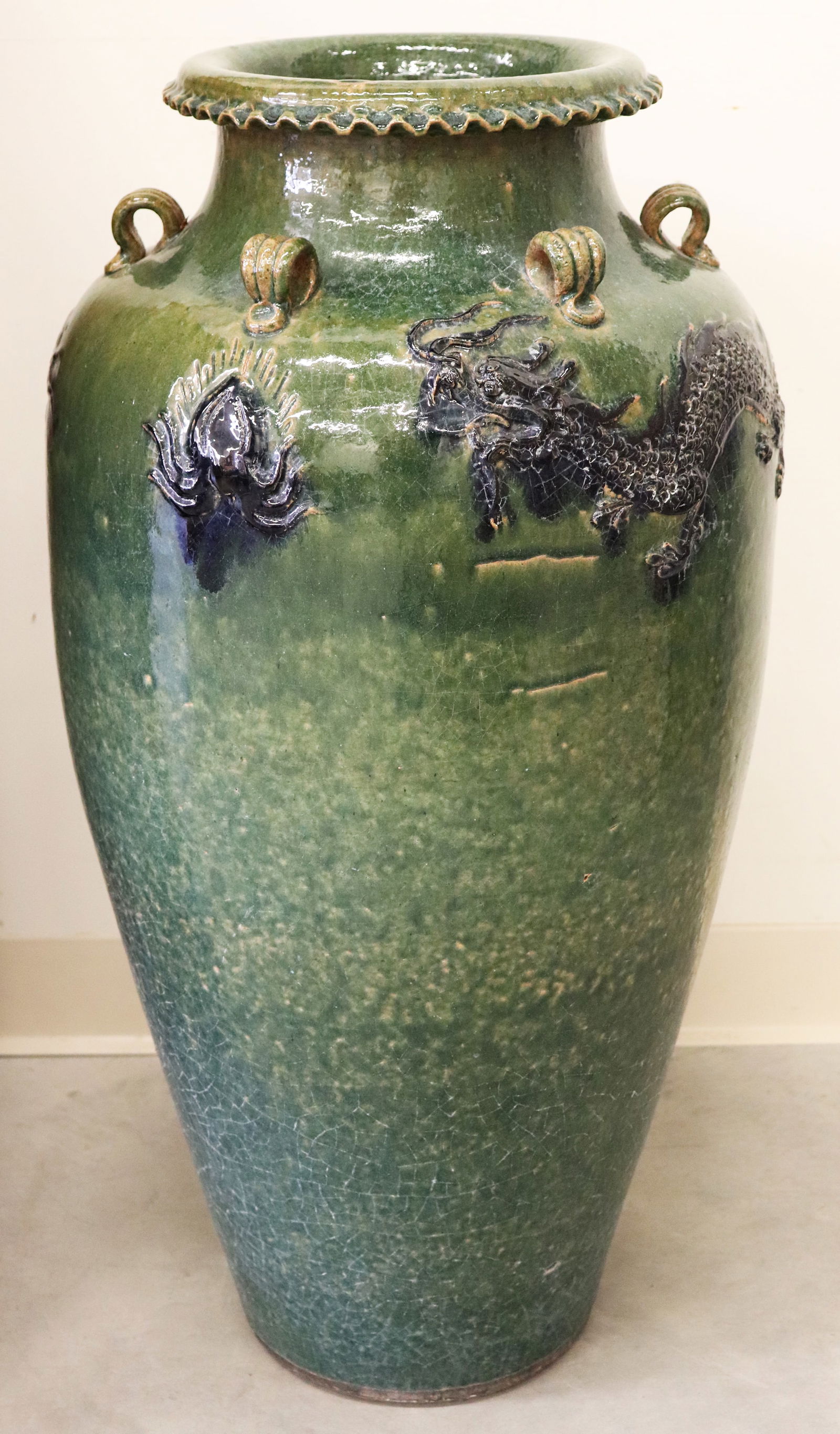 LARGE ANTIQUE CHINESE GREEN GLAZE MARTABAN JAR (1 of 3)
