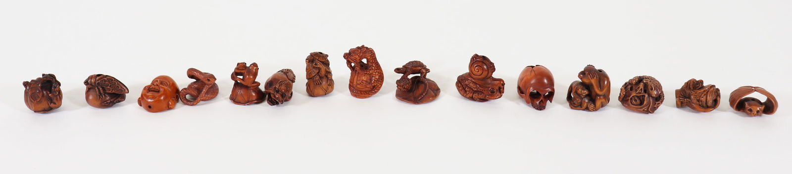 (15) SMALL JAPANESE WOOD NETSUKE CARVINGS (1 of 5)