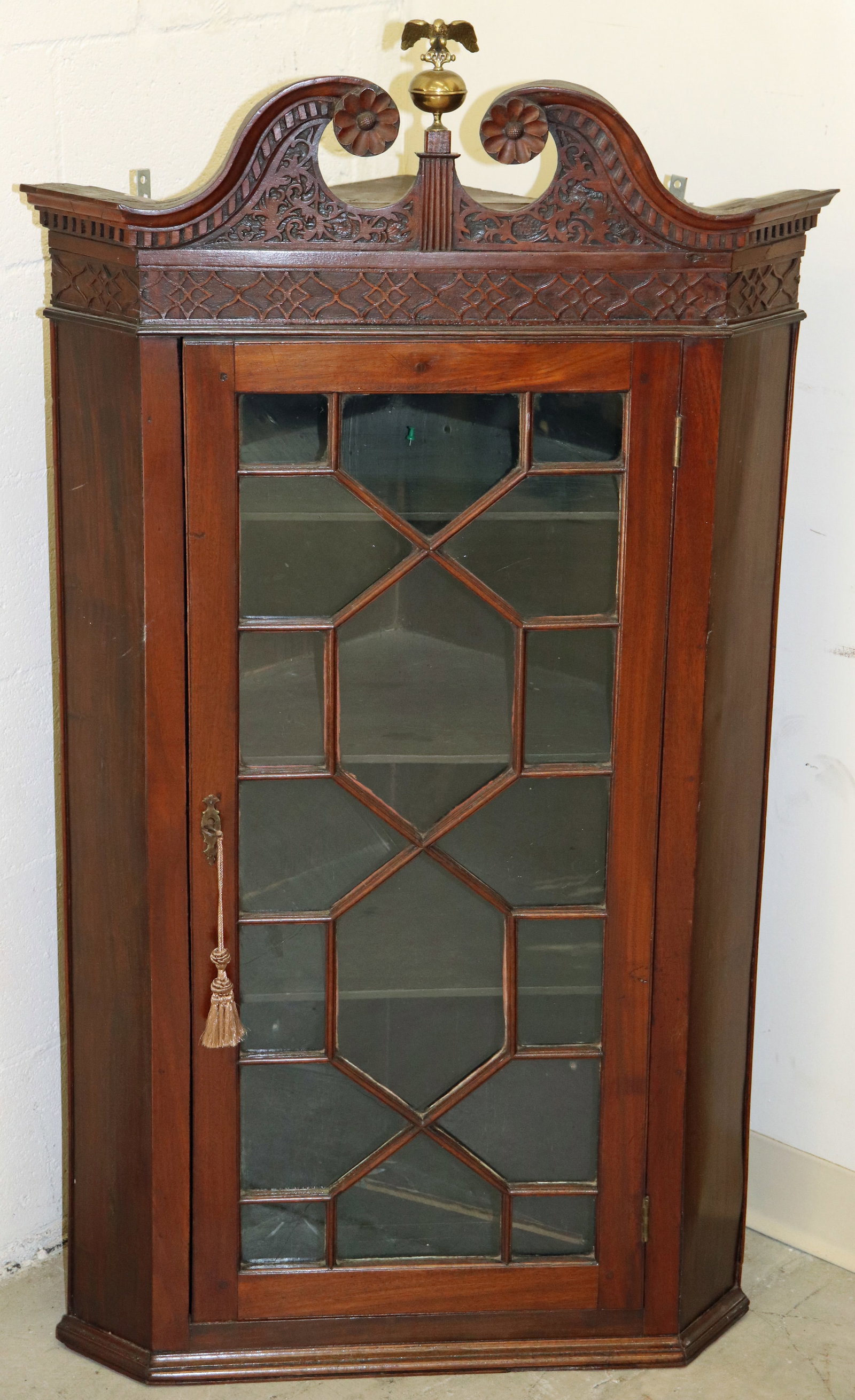 ANTIQUE WOOD CORNER CABINET WITH EAGLE FINIAL (1 of 4)