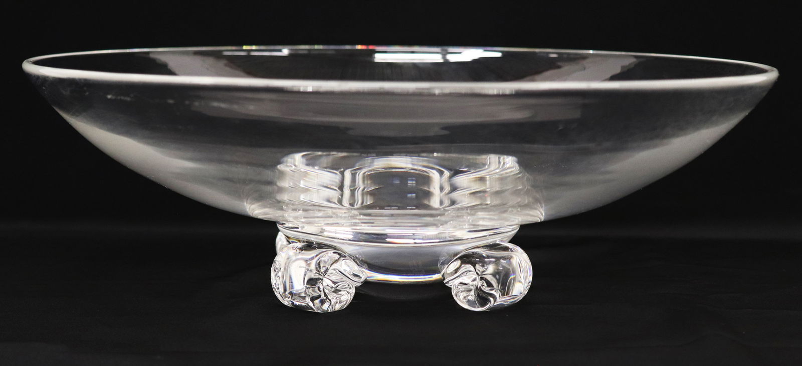 STEUBEN 11" FOOTED CENTERPIECE BOWL (1 of 2)