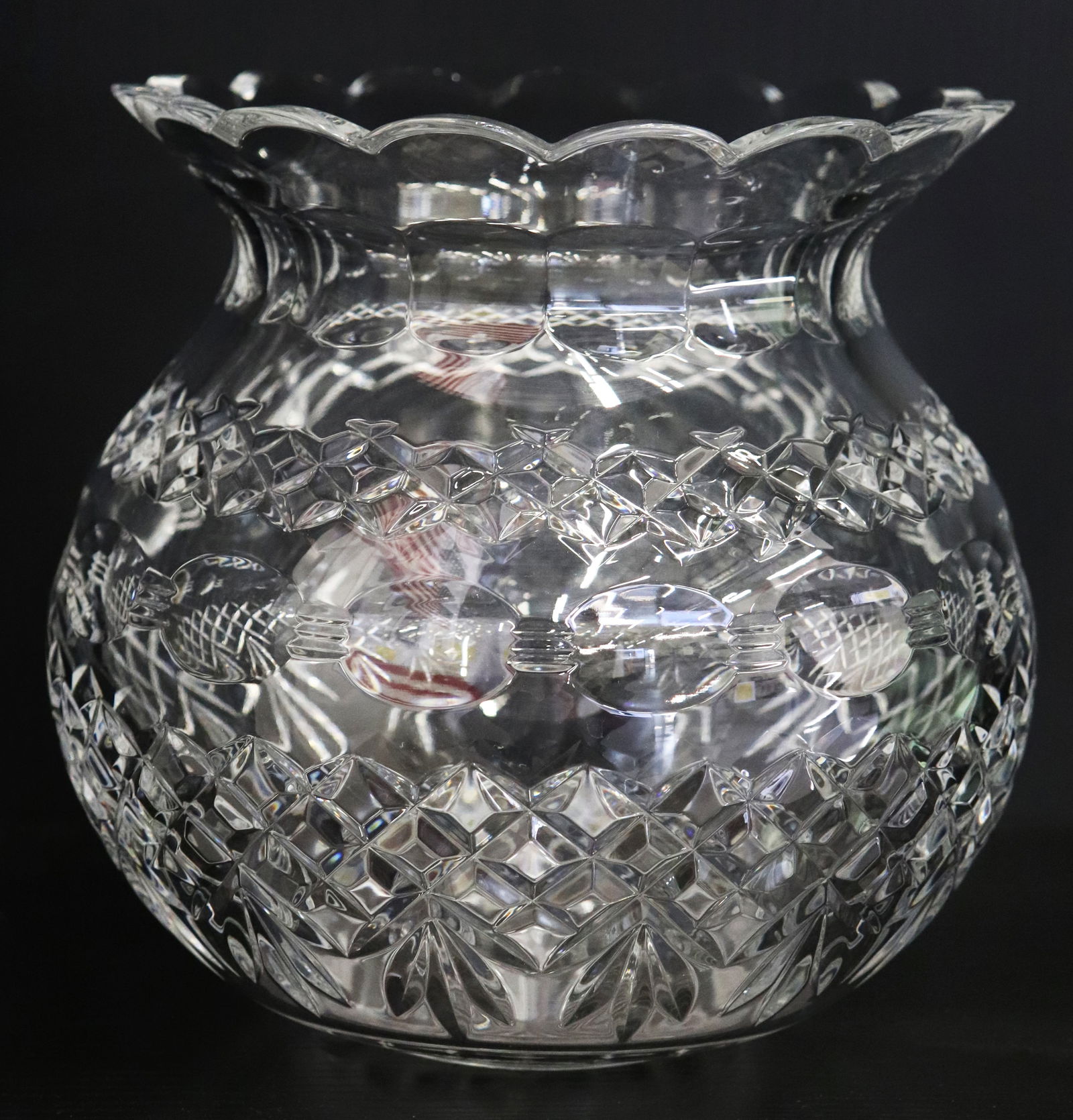 WATERFORD CRYSTAL MARTHA WASHINGTON VASE (1 of 2)
