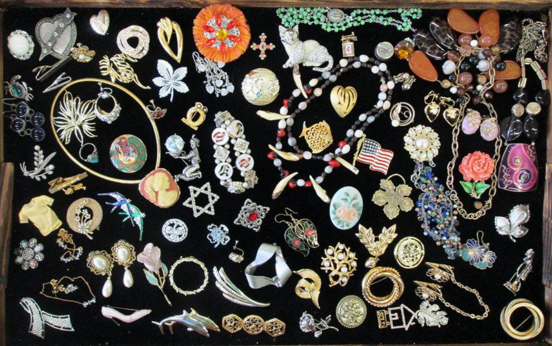 COSTUME JEWELRY: JJ, Kramer, Sarah Coventry, Emmons, Coro, Jewelarama, Monet, LC, Daisheim, WOTM, Chico, Brookcraft, Krementz, Trifari, Western Germany, Gerrys, AAI, Napier, AMI, Cloissoine, Cameo. Bracelets, neckacle