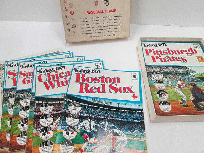 1971 BASEBALL ALBUM COLLECTION - 5