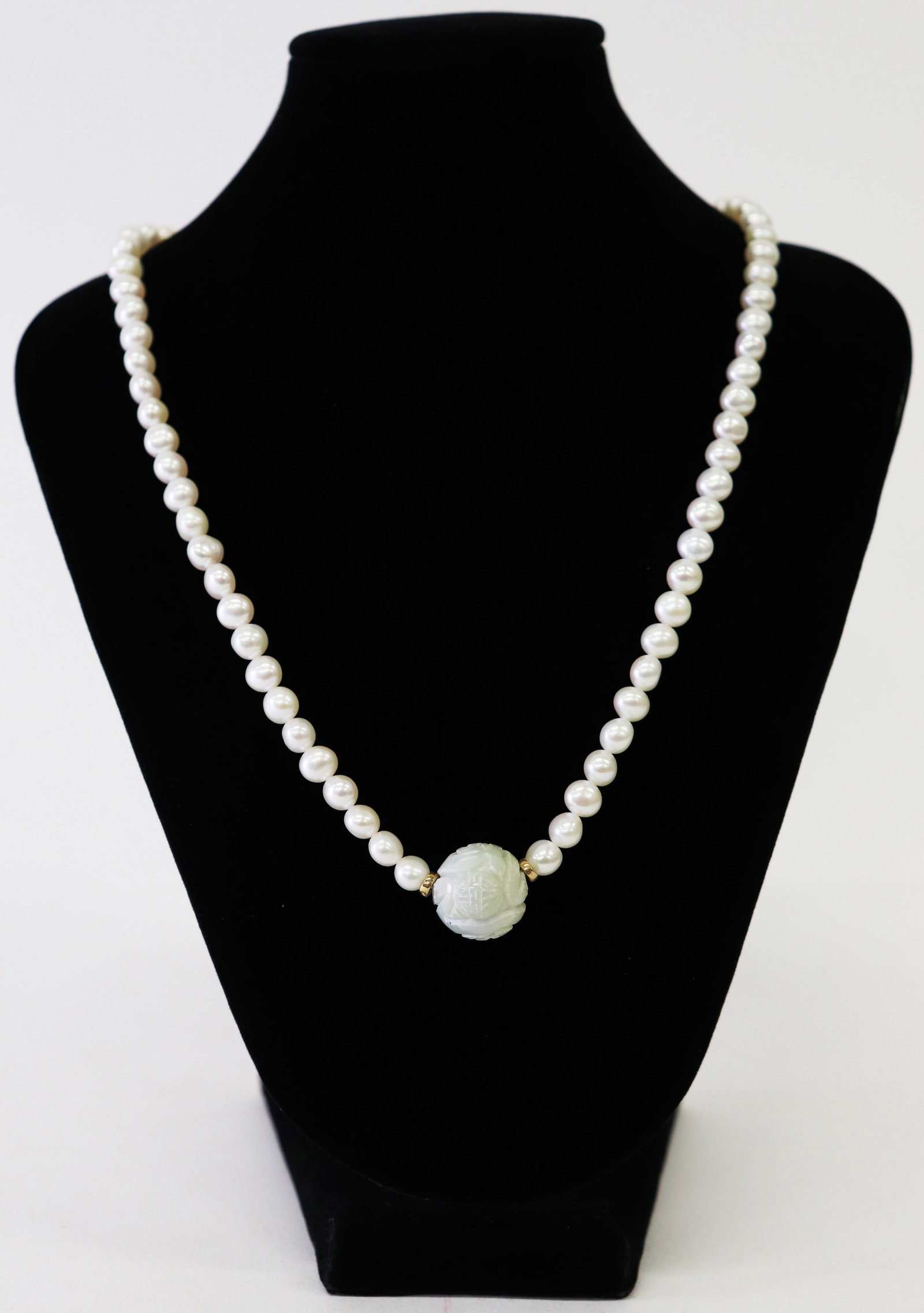 14K PEARL & JADE NECKLACE (1 of 4)