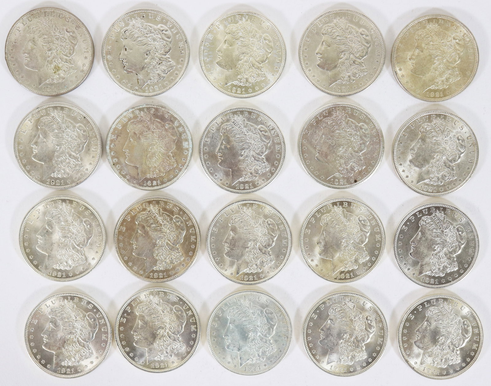 (20) 1921 MORGAN SILVER DOLLAR COINS (1 of 4)