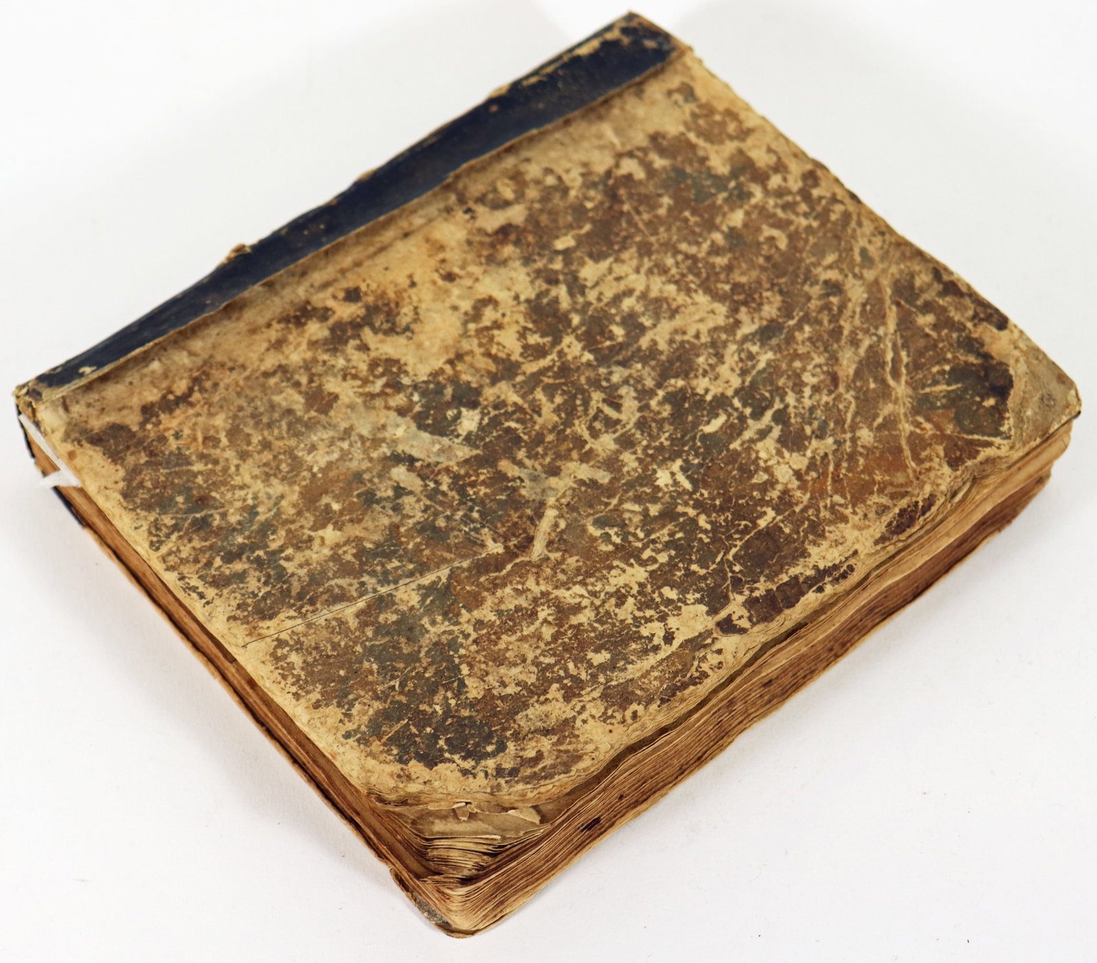 1725 18TH CENTURY HAND WRITTEN MANUSCRIPT JOURNAL: 18th Century hand written manuscript notebook. The book is written in several languages including Latin, Greek, and Hebrew. Dated 1725-26.