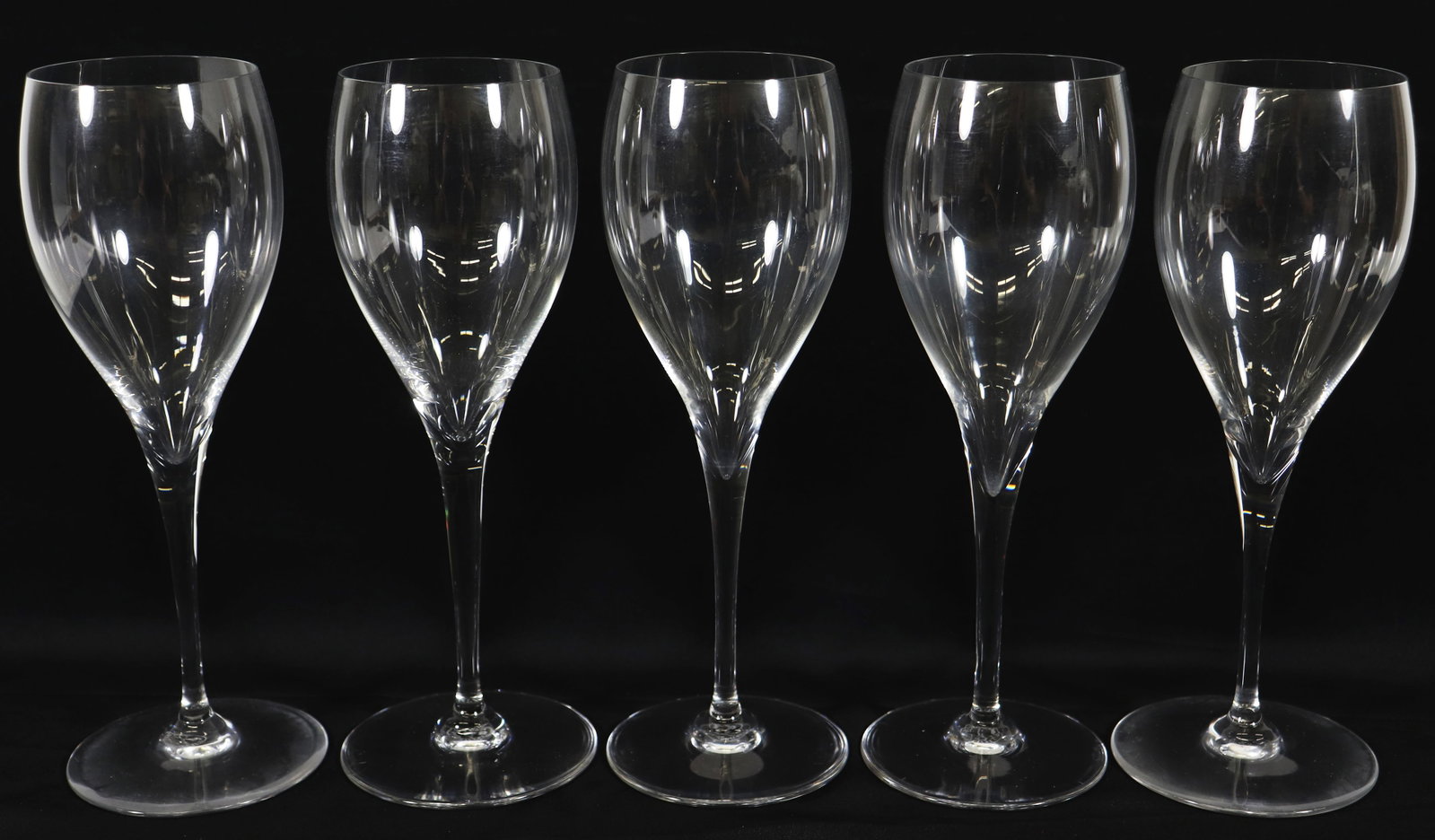 (5) BACCARAT CRYSTAL WINE GLASSES FRANCE (1 of 1)