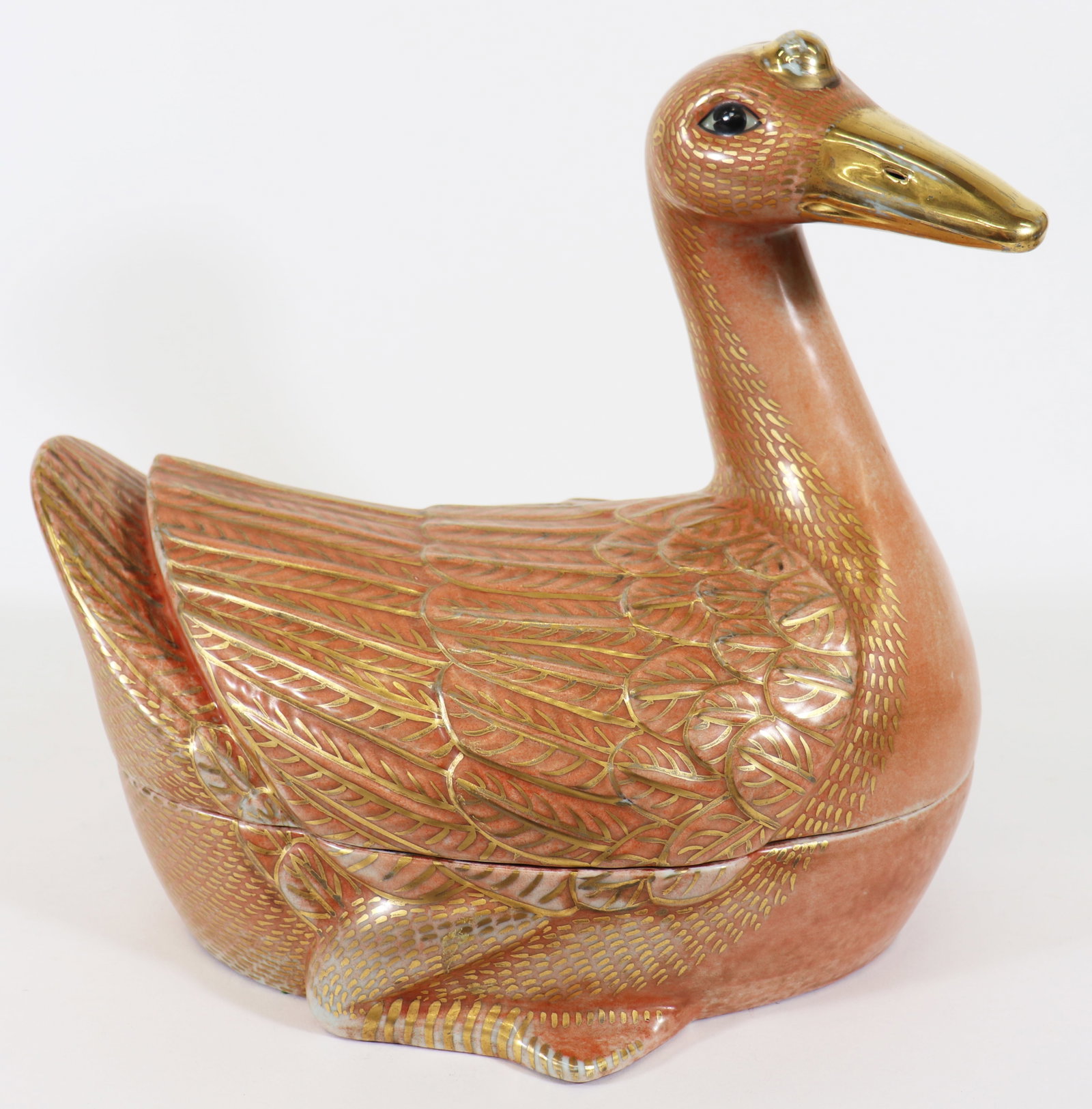 PORCELAIN CHINESE EXPORT STYLE DUCK TUREEN (1 of 4)