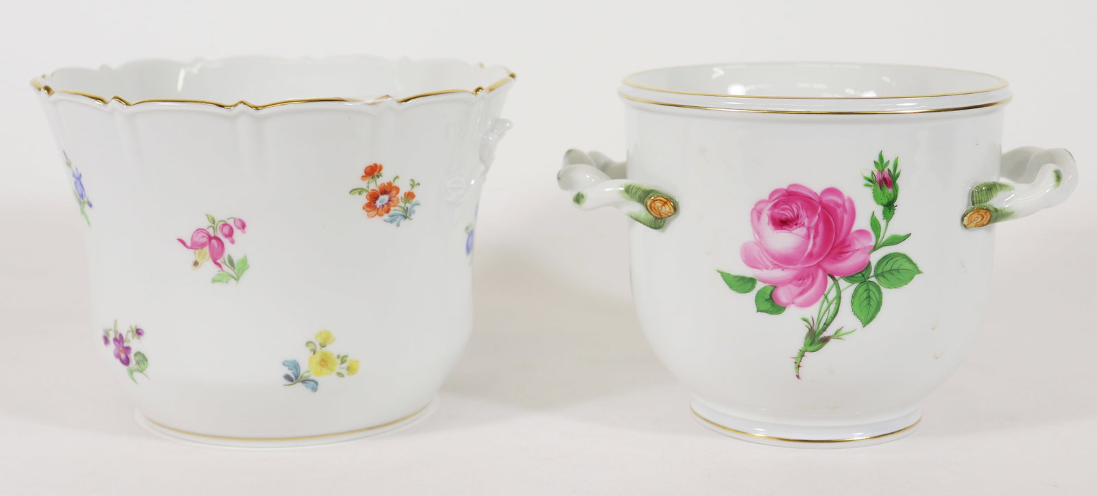 (2) MEISSEN PORCELAIN CACHEPOTS (1 of 3)