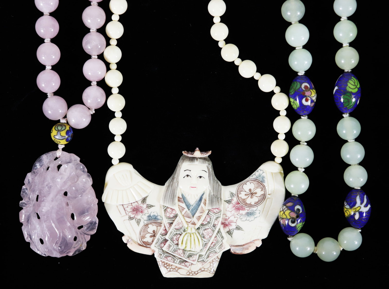 (3) CHINESE EXPORT NECKLACES - 2
