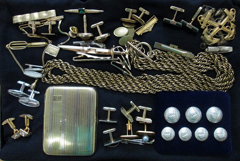 VINTAGE CUFF LINK, WATCH FOBS & MORE: Nice collection of vintage cufflinks, Swank, Forstner, Krementz, Gold Filled, Amcraft, Dickens of London Buttons, Revolver watch fob marked Austria, TWA, Gold filled watch chain, Cigarette case marked