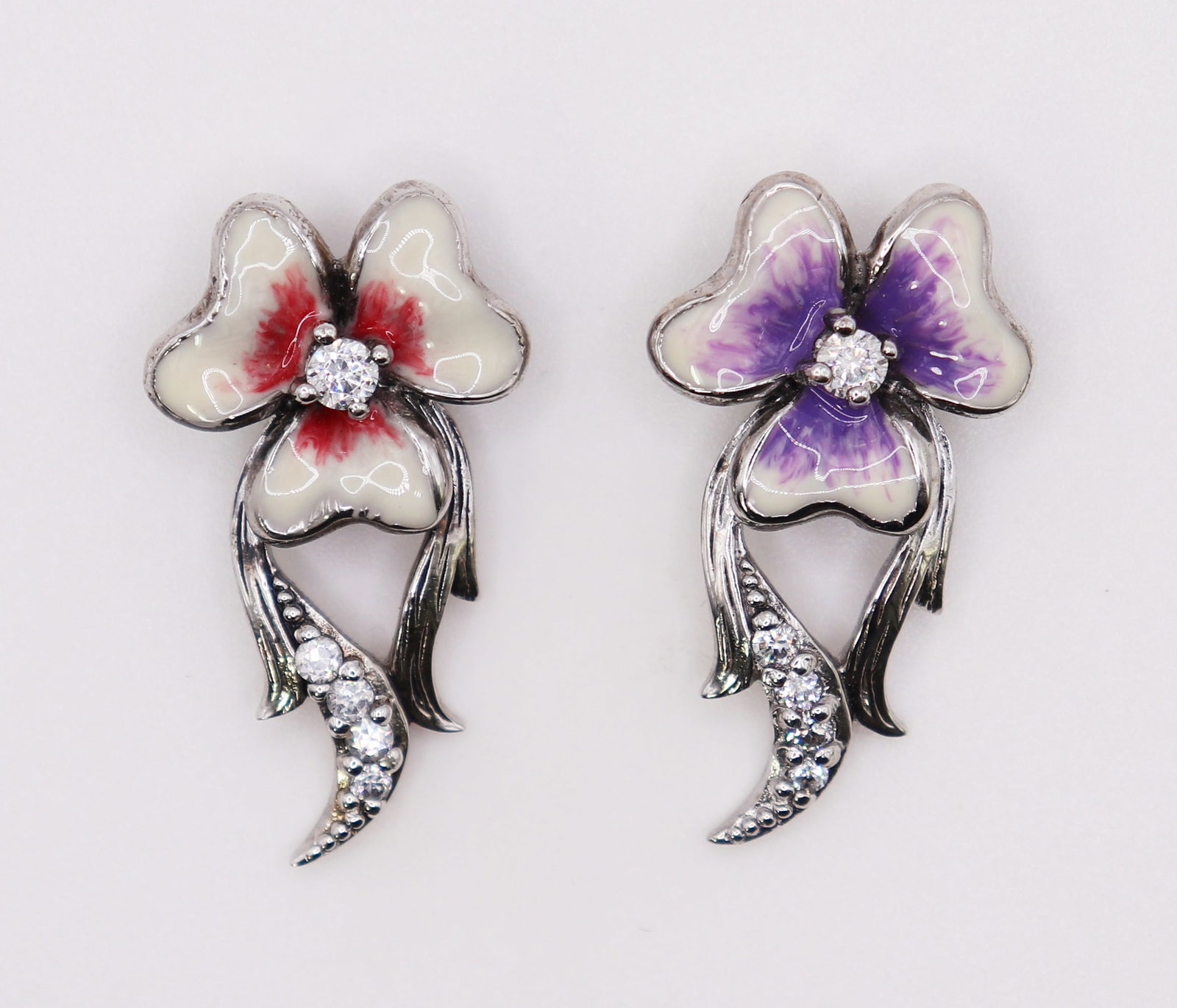 OFFICINA BERNARDI STERLING ENAMEL FLORAL PENDANTS (1 of 3)