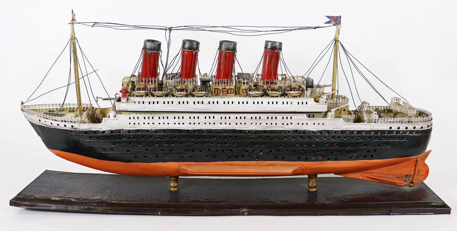 LARGE METAL BRITISH SHIP MODEL (1 of 3)