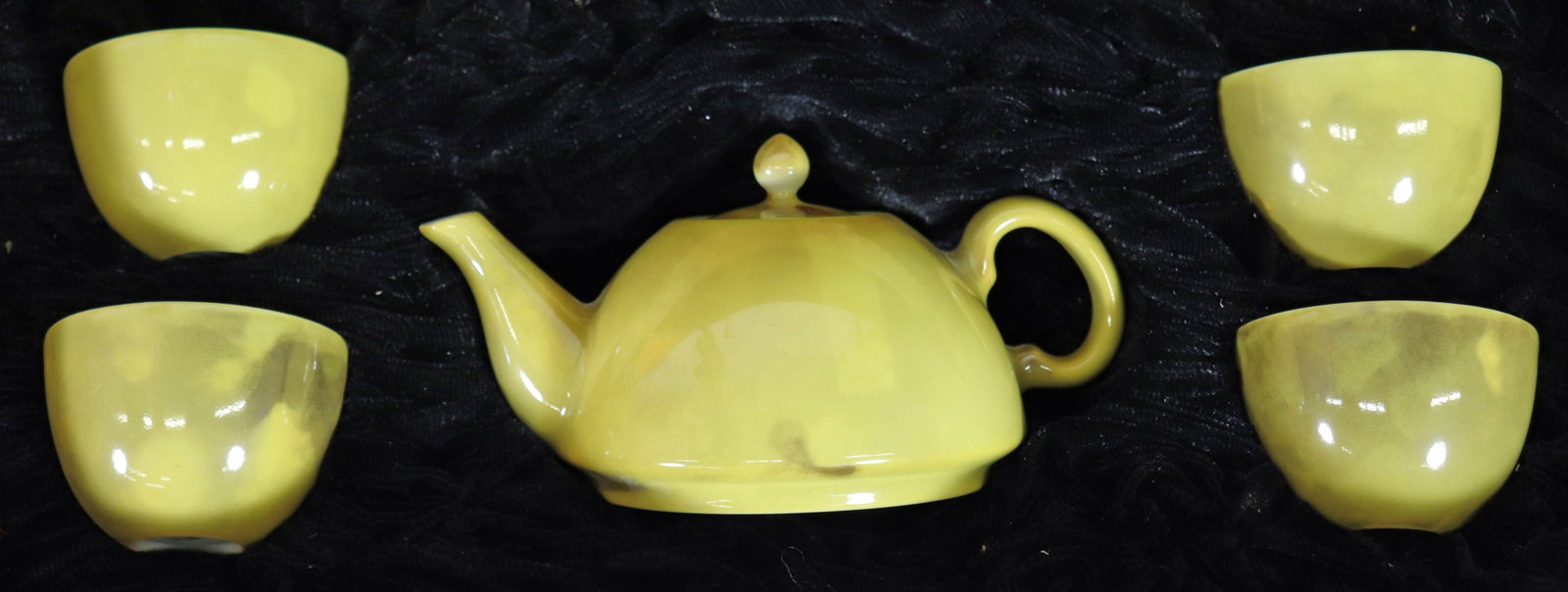 (2) CHINESE EXPORT JINGDEZHEN TEA SETS - 4