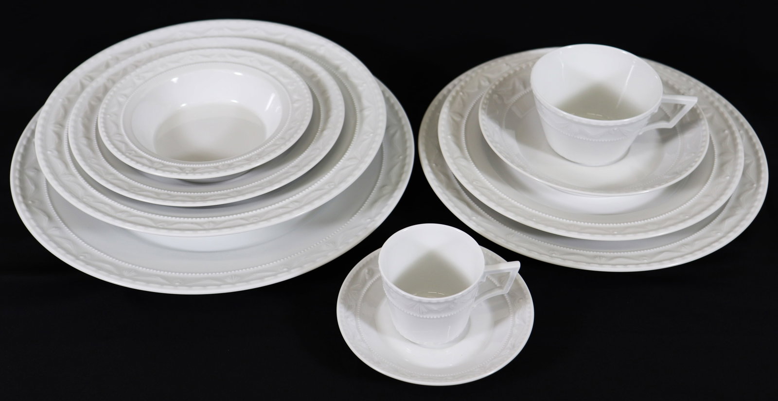 210 PIECE KPM BERLIN WHITE KURLAND PORCELAIN (1 of 6)