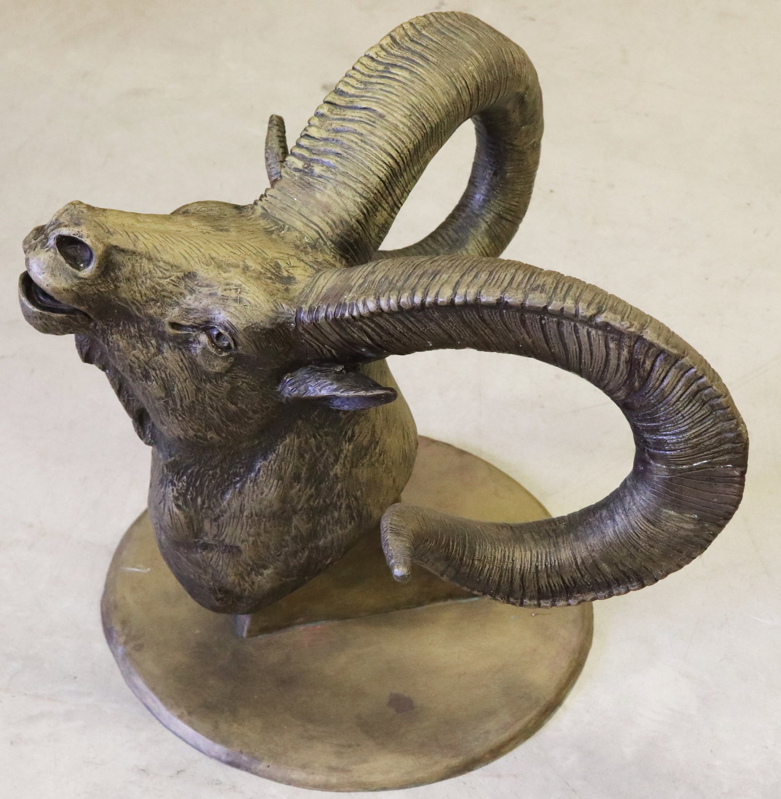 METAL RAMS HEAD MOUNT SCULPTURE (1 of 3)