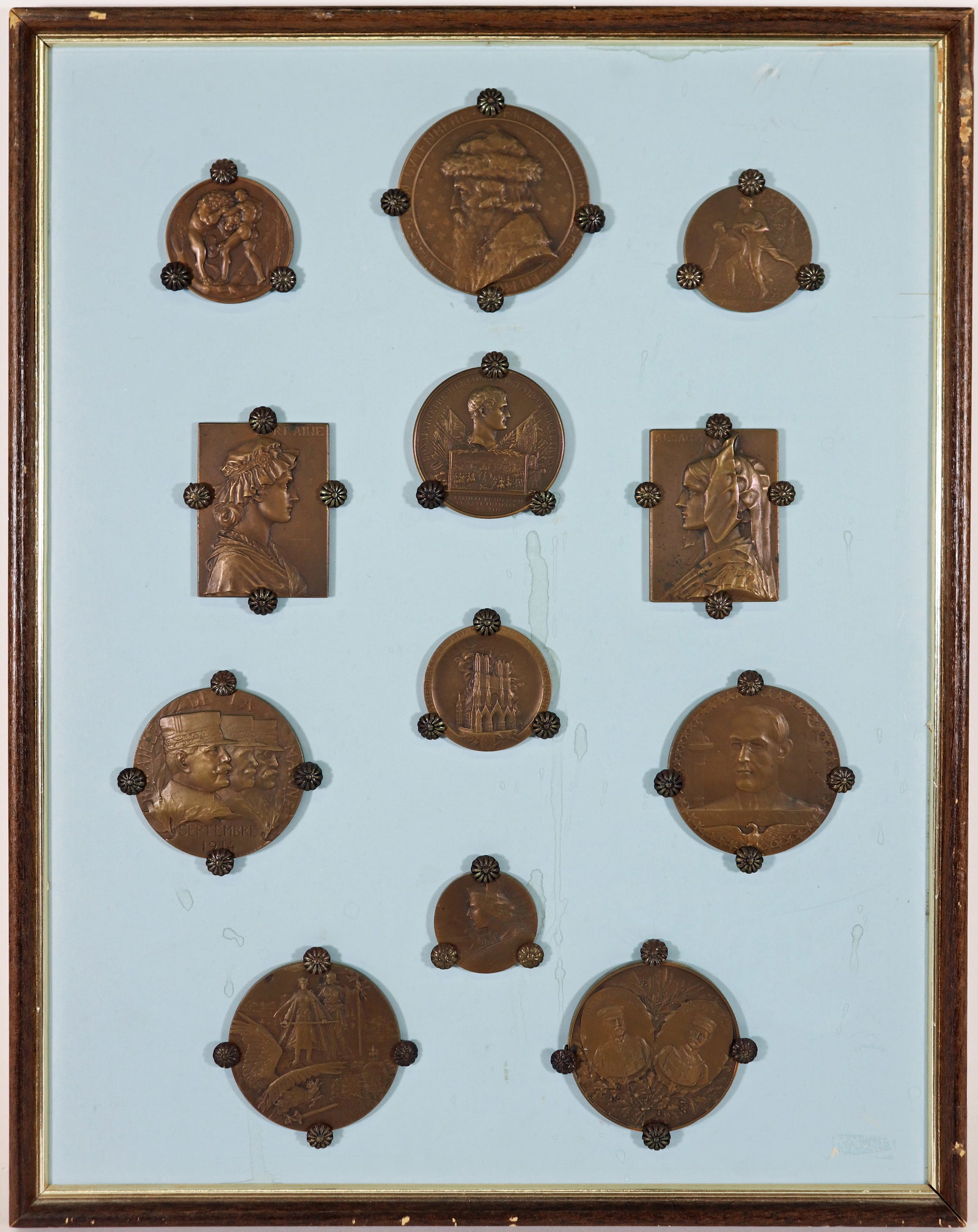 (12) WWI FRENCH BRONZE COMMEMORATIVE MEDAL PLAQUES: This is a collection of 12 commemorative bronze plaques from the Grand Tour. Includes 12 early 20th century French Bronze artistist medals and plaques to include artists Leon Julien Deschamps, Lucien 