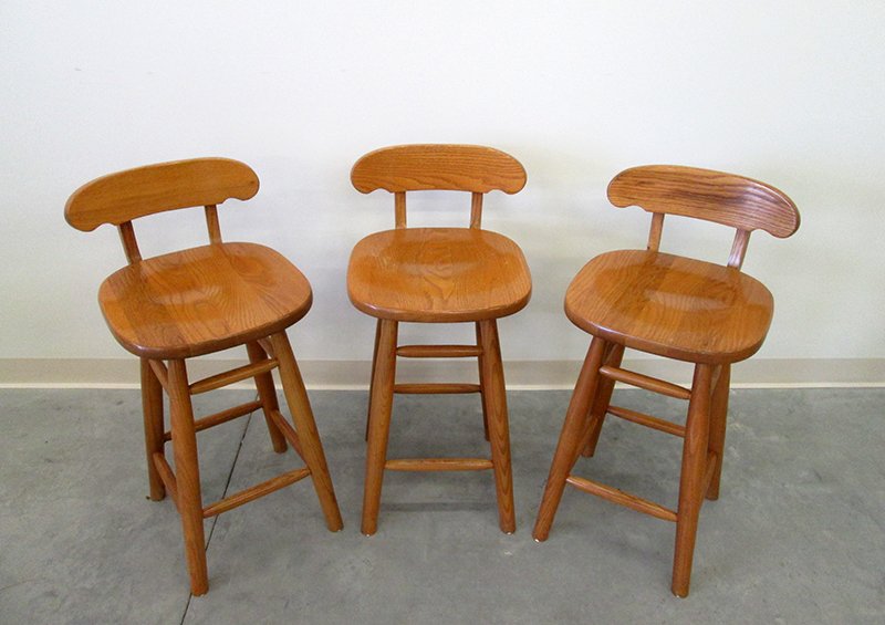 (3) VIRGINIA HOUSE FURNITURE BAR STOOLS: Measures 31 1/2" to back, seat measures 15 1/2" wide.