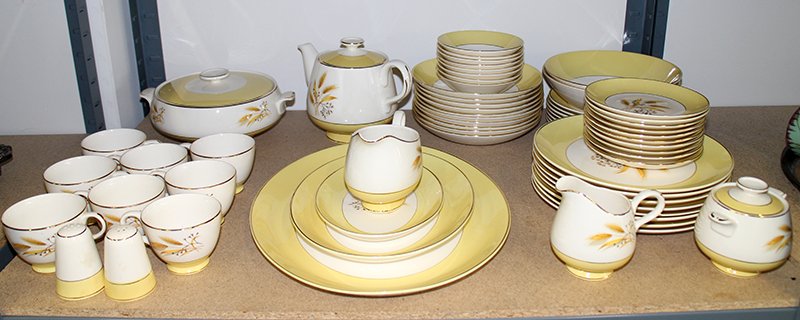AUTUMN GOLD ALLIANCE OHIO CHINA SET: Complete service for 8 with extras. There is a total of 62 pieces including 3 serving platters, serving bowls, creamer & sugar, salt & pepper, and teapot (small crack under lid).