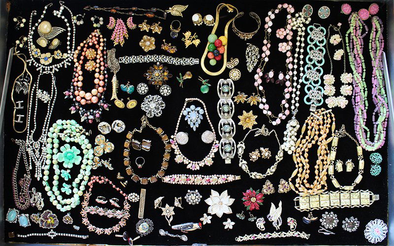 VINTAGE COSTUME JEWELRY: Nice assortment of vintage jewelry including Coro, Sarah Coventry, Napier, Alice Caviness, BSK, Hobe, Krementz, Monet, Sterling, Gold Filled, & more.