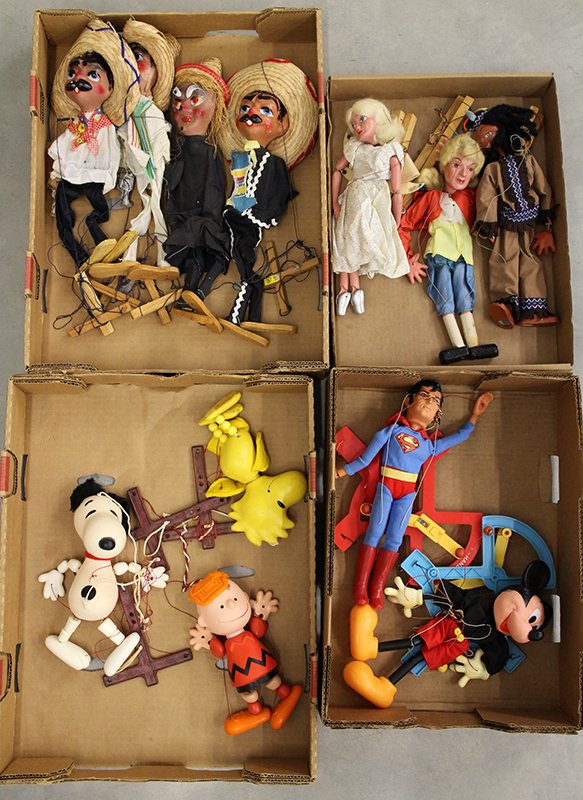 VINTAGE PELHAM PUPPETS & MORE: Collection of Pelham puppets including an angel, a Shakespeare man, a Native American Indian, Snoopy, Woodstock, Charlie Brown. Other puppets include Mexican men, a witch Mickey Mouse & Superman.
