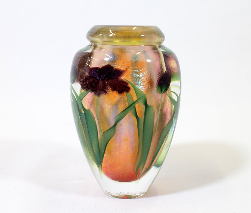 DANIEL SALAZAR ART GLASS VASE: Daniel Salazar Lundberg Studios art glass purple iris flower vase. Artist signed. 4" Tall.