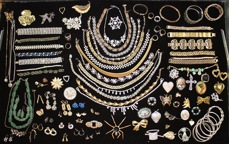 VINTAGE COSTUME JEWELRY: Includes Corocraft, Lisner, Sarah Coventry, Swarovski, Van Del Sterling, 14K Gold Filled, Kramer, Monet, Trifari, Kelly Waters, Waltham, Co Star, Roman, Coro, Micro Mosaic, & more.